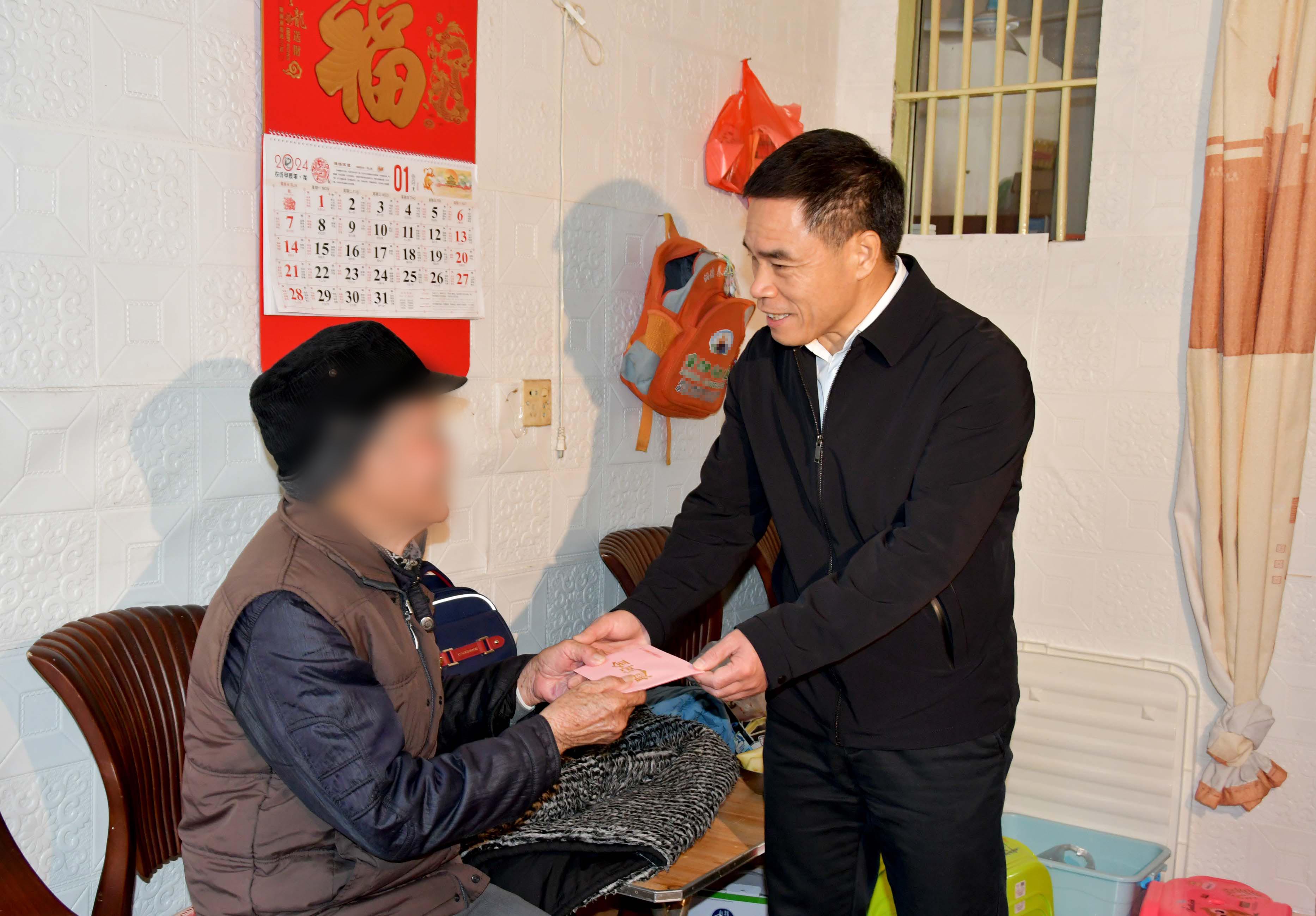 书记.jpg