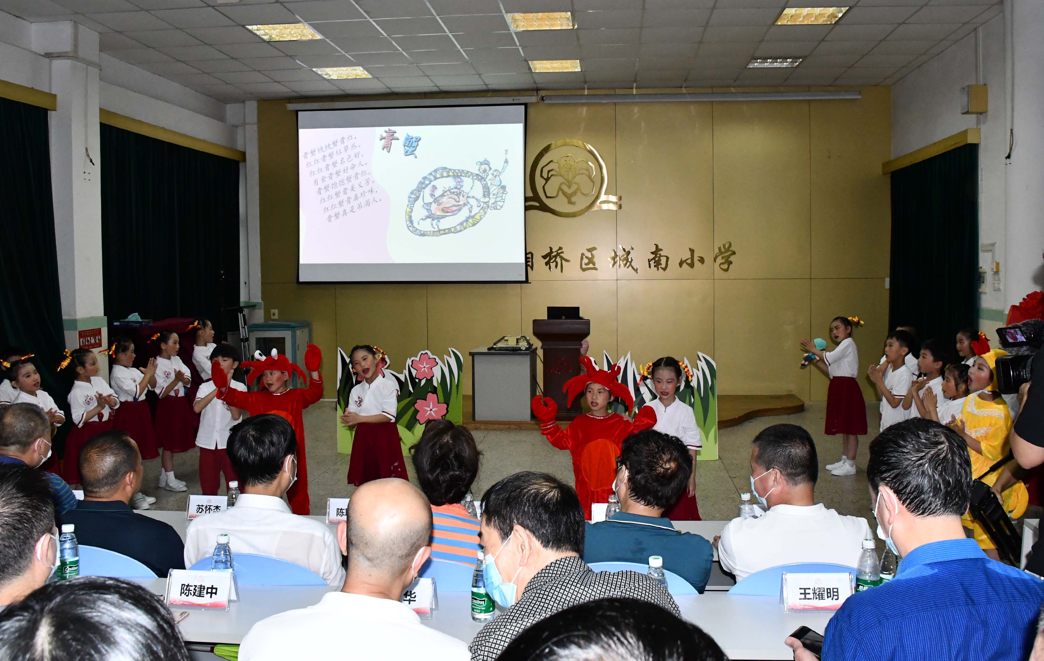 表演.jpg