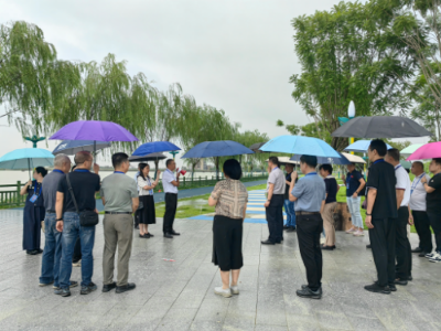 2025年第27期2025.7.31代表察民情惠民生，共谋仙洲岛发展路径——城西街道人工委开展代表主题活动.wps_4