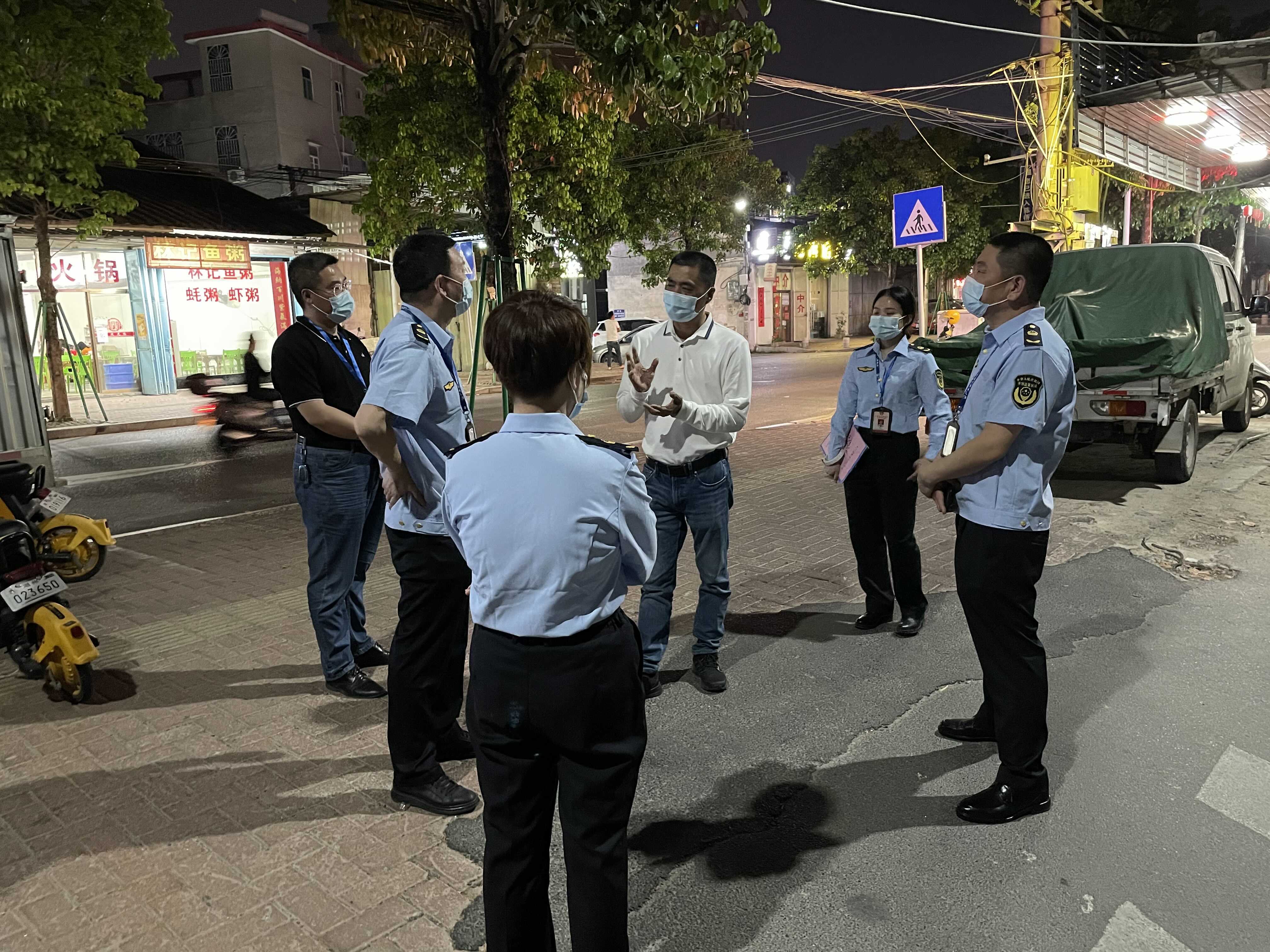 图一 区局领导带队检查.jpg